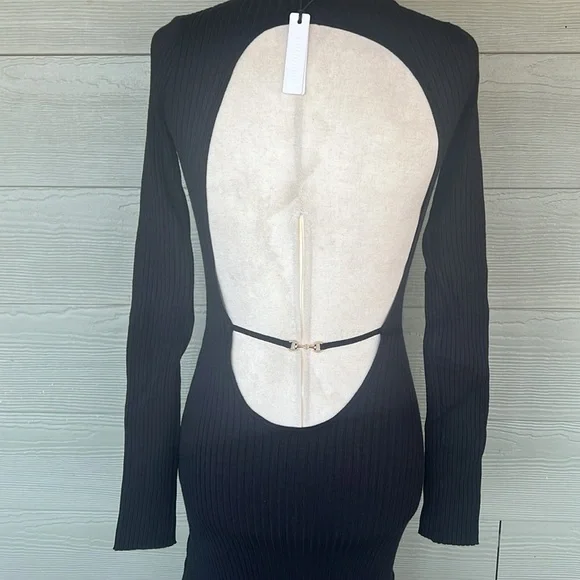 Rumored “Presley” Maxi Sweater Dress - Picture 6 of 10